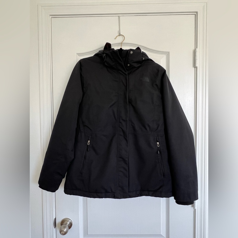 The North Face Women's Inlux Insulated Waterproof Jacket L
